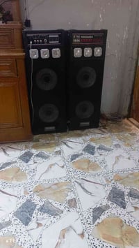 سماعات • سماعة صوت • سبيكرات • سماعات للبيع • مكبر صوت • سماعات مستعمل...