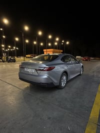 كامري هايبرد • ٢٠٢٥ • رقم بغداد