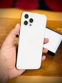 مبايل ايفون 12 برو ماكس جديد ذاكره 512   كل ملحقاته وياه حته كيبل ممست...