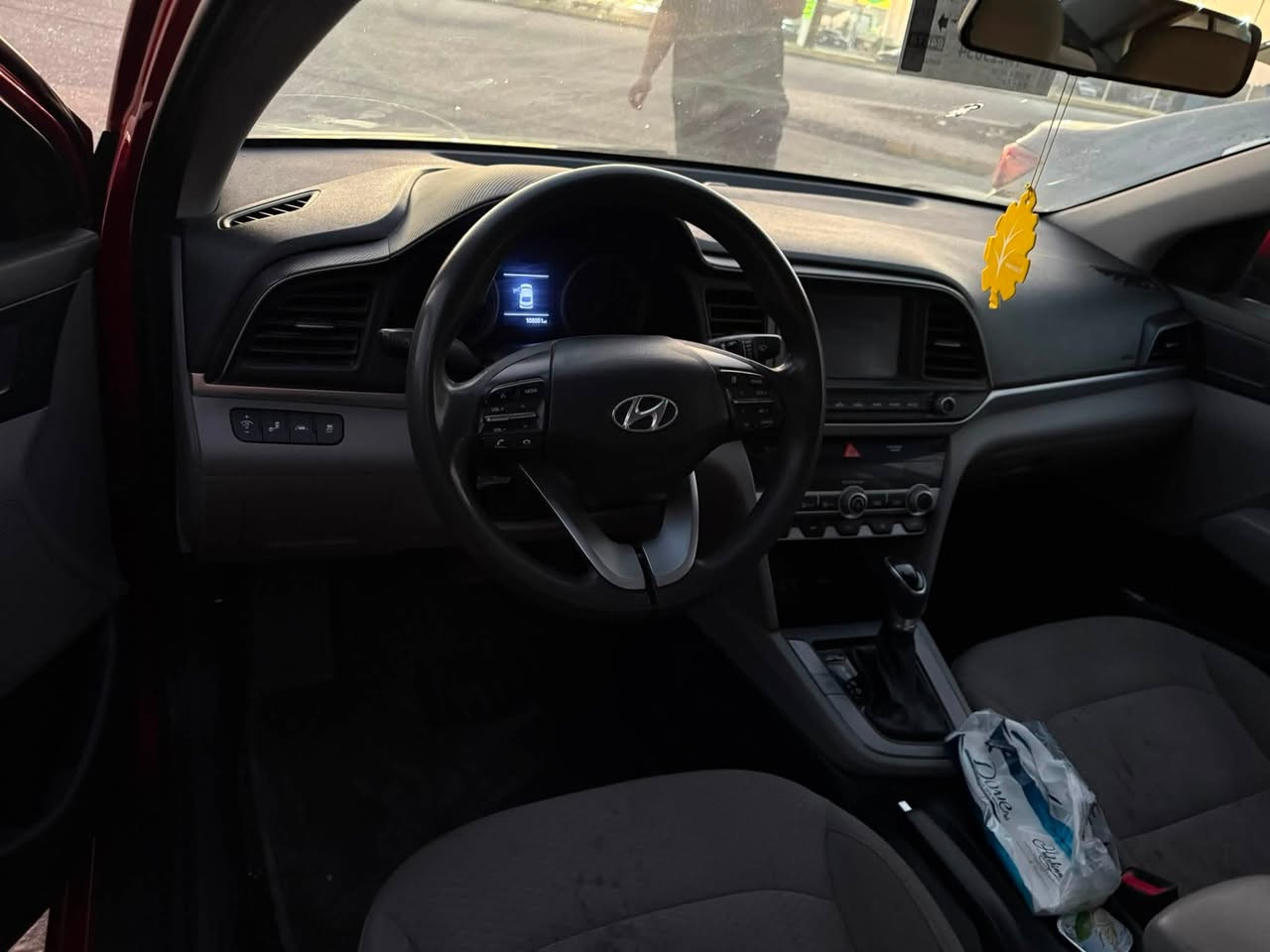 النترا 2020 
2000 دوش 
ماشيه 100 محرك كير شرط الكفاله تبريد ثلج حداديه جديده رقم دولي 
البجم كبس (4 صبغ متفرقات ) 
السعر جدا معقول 108
***********
