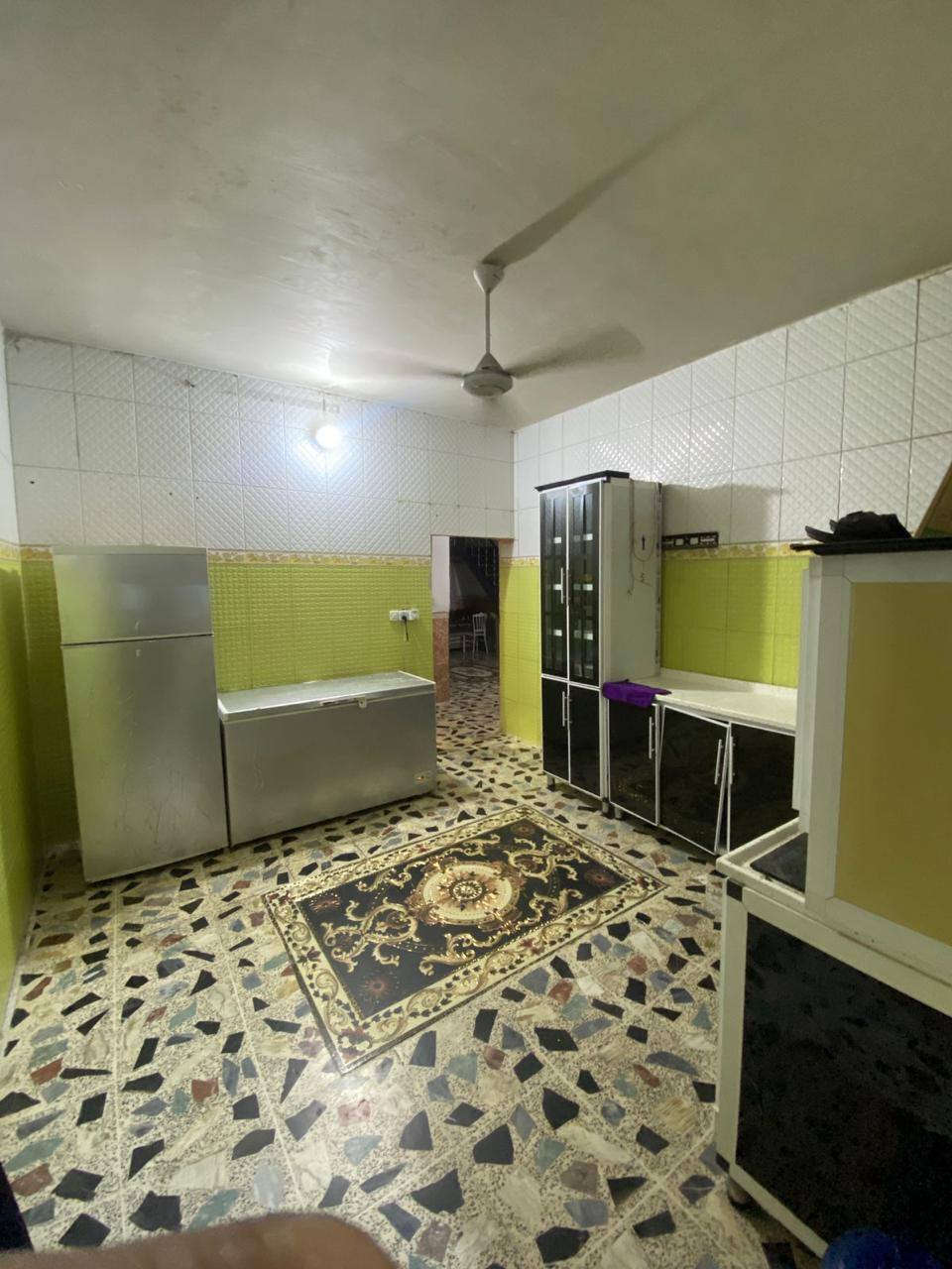 دار للبيع زراعي عقد ٣٥ مساحه ٢٥٠ متر بغداد المدائن الجعاره قرب الشارع العام ٣ غرف نوم وصاله ومطبخ واستقبال كراج حديقة  او امراوس بيت زراعي داخل جسر ديالى  ***********
