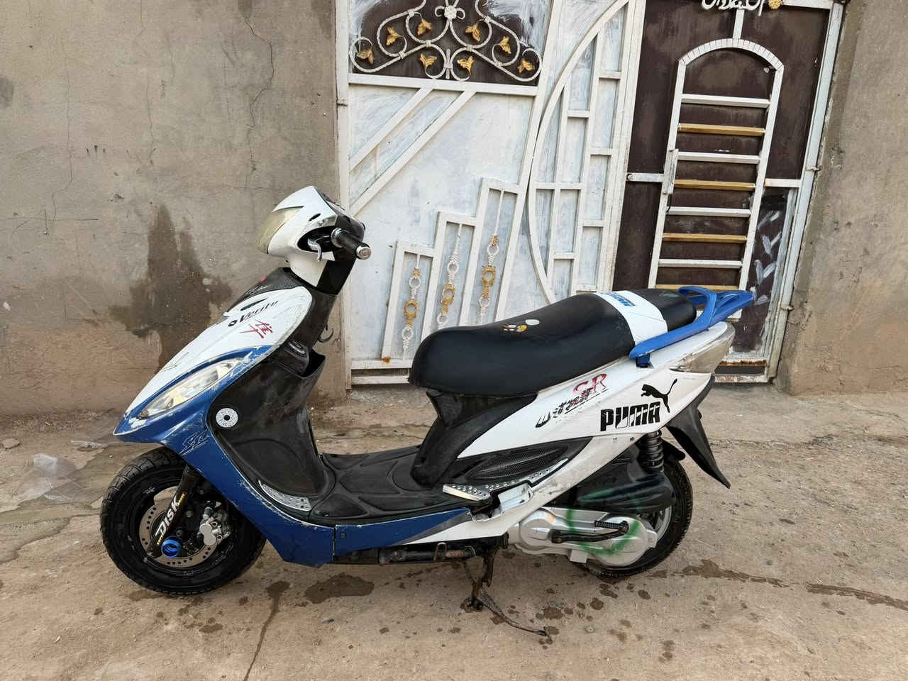 السلام عليكم
كامكو g4 الدراجه مال رمبه كفاله عامه كفر بلادي مكينه ما مفتوحه كهربائيات شغاله كلها الدراجه بلاديه
، العنوان الدوانيه قضاء الشاميه 
الرقم ***********
