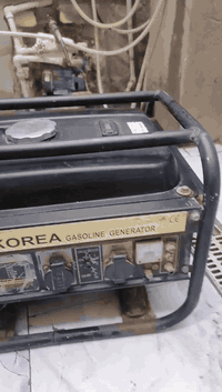 سلام عليكم مولد للبيع نضيفه مستخدمه شهر واحد استره الاستفسار ***********
