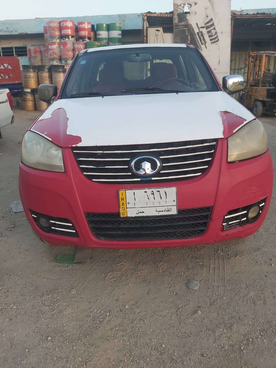 السلام عليكم بيكم كريت ويل موديل 2012
سياره حلوه كير ومحرك نضيفات بيه نواقص قليله 
سياره بسمي سنويه ل 28
السعر  50 وبيه مجال قليل 
مكاني كربلاء الحر 
***********
***********
