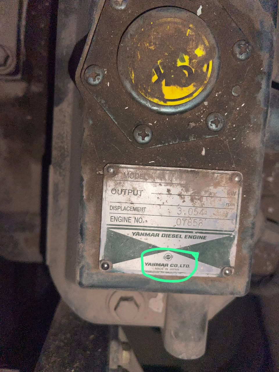 السلام عليكم .. مولدة للبيع ياباني اصل 100‎%‎
الصيف جاي … لا ضريبة عالية ولا استغلال التجار
مولدة للبيع من راعيها مو محل وبياع شره 

المنشأ ياباني اصل مثلما موضح بالصور يعني لا صيني ولا تجميع صيني

القدرة 40kv 

اصراف كاز جدا اقتصادية

كاتم 90‎%‎
مشتغله قليل وما متعوبه و ادامة مستمرة كل 15 يوم 

توصل على رقم وات ساب
***********

اتصال ***********
