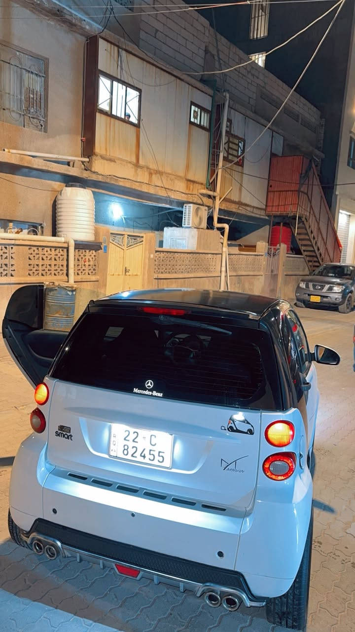 السلام عليكم 
سمارت للبيع موديل 2012 فول بانوراما كلش نضيفه وماناقصها شي سعر 70 وبي مجال مكانها البصره 
***********
