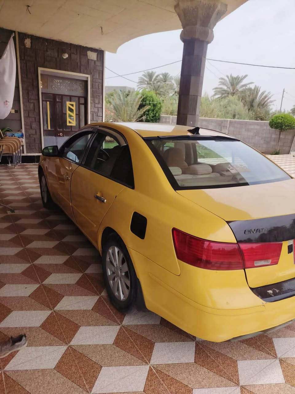 للبيع سوناتا 2009
وارد امريكي  بيه قطعتين تبديل بدون دواخل

السياره جاهزه من كلشي حداديه تخم تاير 

تحويل ثاني يوم 

للاستفسار.  *********** / ***********
