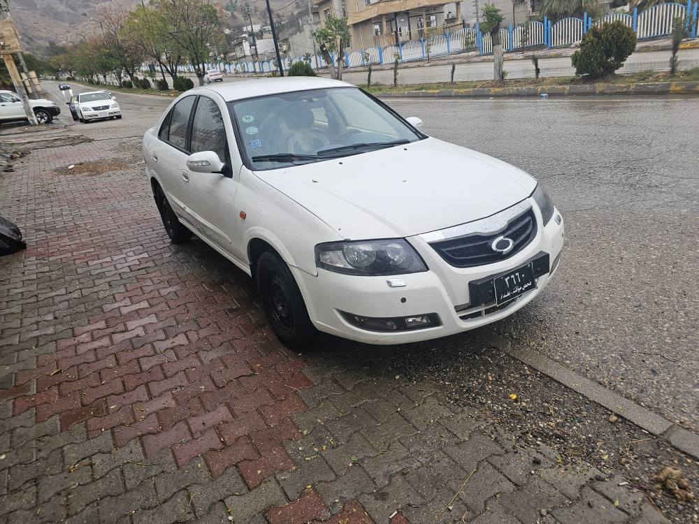 سەنی سامۆنگ براوەی مودیل 2007  سەقفو حیزام بەشەرت کامل جایز   گیرو مەکینە  تەبریدو تەقەو ڕەقە 4تایەی لۆکی لەژیرایە  کامل جایز  دیناری مسرەفی نیە سعری 43 گڵا ژم ***********     ***********  شوین دەربەنیخان دار بنديهكان, السليمانية
