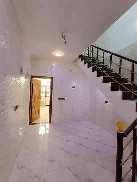 كربلاء مجمع الوردة السكني  للبيع بيت المساحة 50 متر غرفتين نوم بناء حديث مسلح كونكريت درجة اولى
 متوفره خدمات كاملة ماي مجاري كهرباء شوارع تبليط للباب
📌 الموقع طريق يا حسين طريق الزوار قرب مدينة الزائرين  
اقل من ١٠ دقائق بسياره  للامام الحسين عليه السلام 
طابو زراعي إقرار محكمه سند 25 
السعر البيت  45 مليون وبي مجال بسيط 
للاستفسار والاتصال 
ابو يوسف ***********
ابو يوسف ***********
.... متواجد واتساب،،
