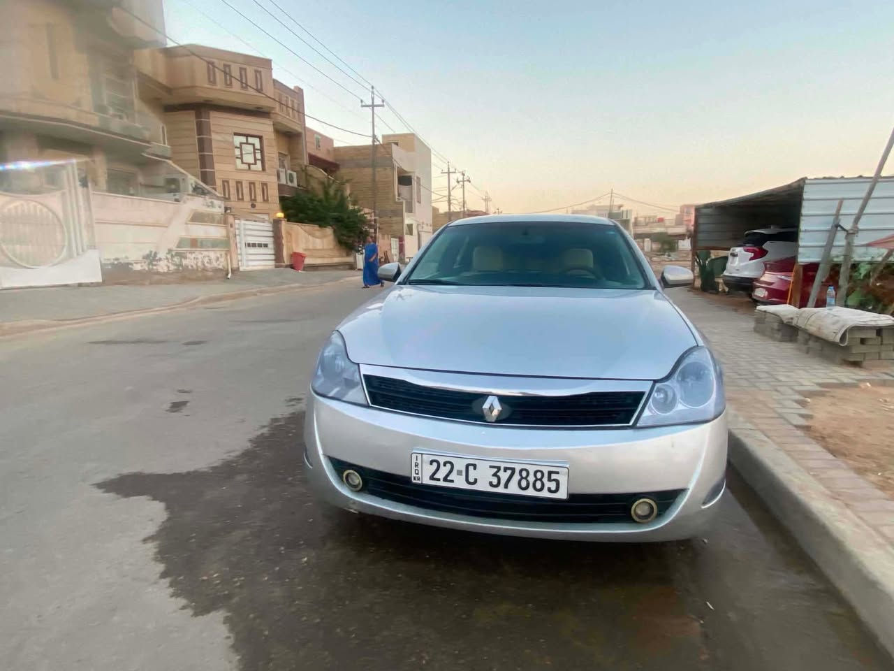 رينو سافران موديل ١١ رقم اربيل دولي بسم عربي يمي بالديوانية سياره بيها بارد اوبيها جراد بالقماره او بيها سونار جاهزه السياره
السعر 100 وبي مجال

‭***********‬
