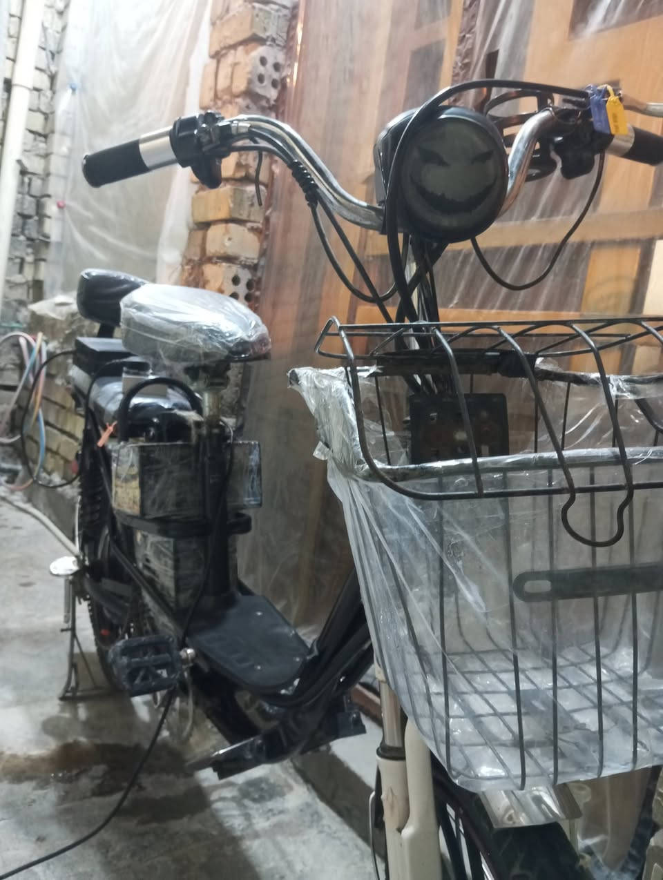 السلام عليكم بايسكل شحن للبيع سعره 250 بمجال راسلني خاص


**إذا كنت صاحب هذا الإعلان وتريد حذفه لأي سبب، رجاءا أرسل رسالة إلى الدعم الفني**