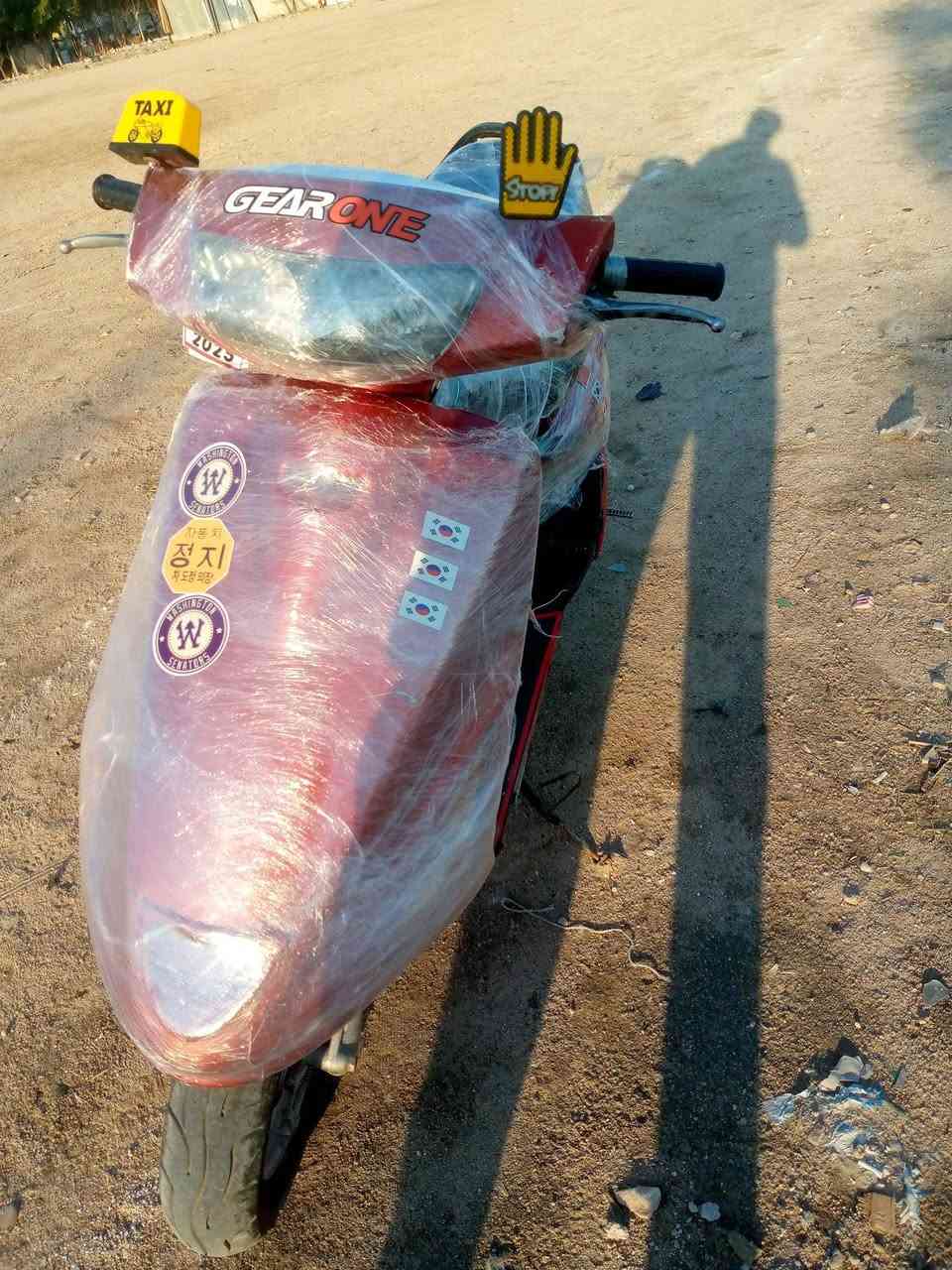 السلام عليكم دراجه متسعجل علا بيعتها مكينه نضيفه صالنصه اف ام رياضي اكسل حاويه شاده قايش جديد بنزات جدد بريكات امامي خلفي زوج تايرات قبل سبوعين شاده كفرات كامله مابيهن نقص كهربائيات فقط باتري لان مابيها باتري سعرها 325 وبيها مجال للشراي العنوان نجف حي العسكري *********** متواجد علا الرصيد او الوتساب
