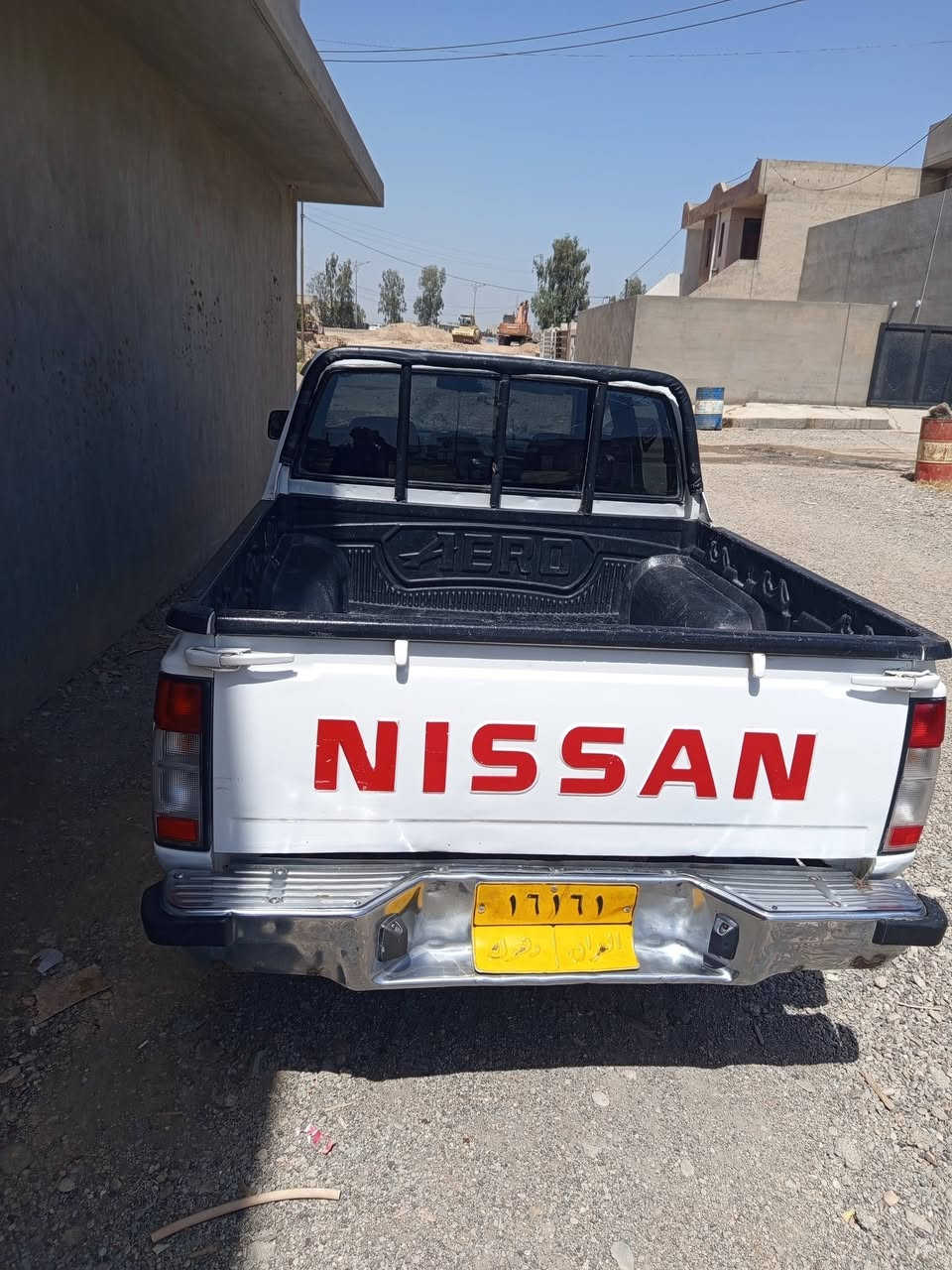 للبيع او مروسه موديل 2003  باور قفل مركزي جام كاربائي تبريد بشرط صدر كدام وراء بشرط بس سنويه منتهي تحويل غرامه 100 الف ارجعها كلشي بشرط صبغ عام مامكلوبه بشرط سياره موجود ناحيه التون كوبري كركوك *********** سعر68

