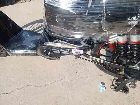 اسلام عليكم ماطور شحن مستخدم بطاريه فول  مابي اي نقص سعر 375 مكاني ربيضه رقم الهاتف ***********
