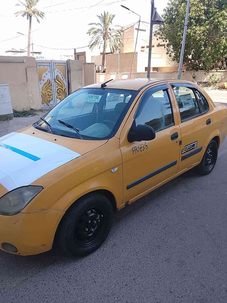 السلام عليكم طيبة للبيع موديل 2015 رقم بغداد انكليزي مصفرة هيئة وغرامة كير ومكينة خير من الله لا تنقيص ولا تبخير التبريد شغال ثلج ثلج والحماوة ربع مع التبريد الصدر نظيف الكهربائيات كلها شغالة باتري جديد بعده بالجيس السيارة لاضربة ولا صبغ ولا تبديل السعر 32 مكان السيارة بغداد الوزيرية شارع المغرب ***********
