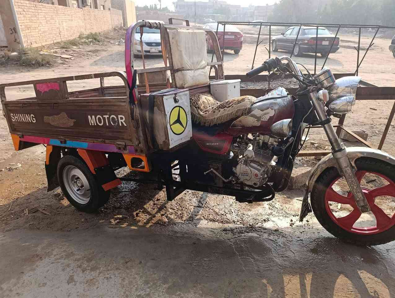 اسلام عليكم ستوته جمره فحل للبيع استوته جاهزه منه كلشي اوراق اصليه مودل 16تعمير 20ستوته نضافه كما موضح بصوره المكان حله ابي غرق شراي يتصل وبي خير ويدلل اتصال عله رقم ***********او التواصل عله الخاص
