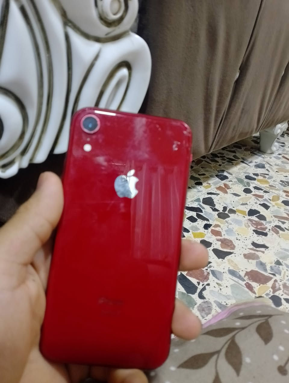 السلام عليكم xr
ذاكره ١٢٨ 
بطاريه ٧٧
الضهر مفطور شويه بس مماثر 
التلفون وتر ممبدل بي شي 
مكاني الغزاليه 
سعر ١٤٥ وبي مجال 
***********

