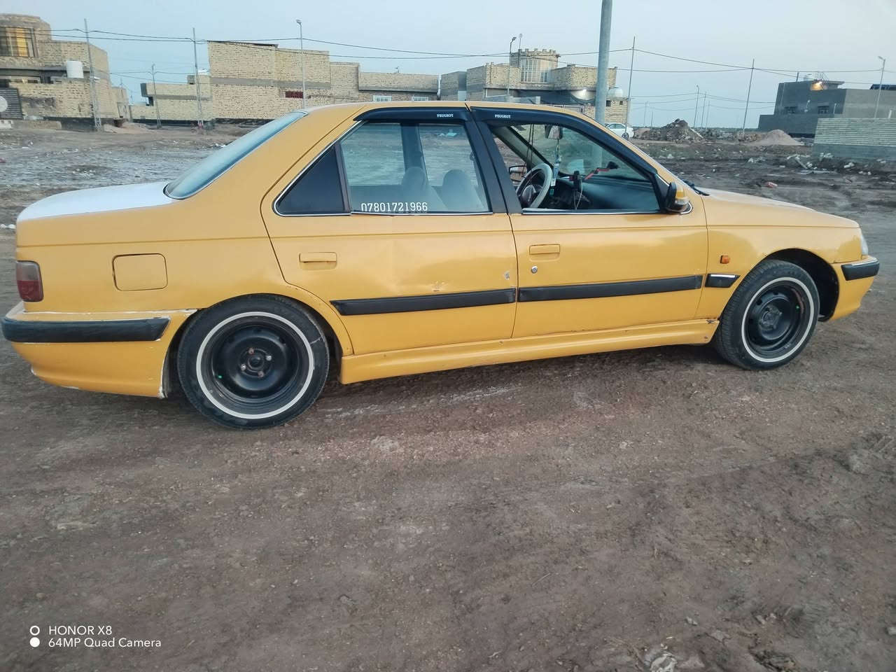 سلام عليكم بيجو بارص البيع موديل ١٣ جاهزة من كلشي حدادية ستوني مكملهة عينة وصينية ستوني شاد مكاني الدونية الحمزة الشرقي هاذة رقمي ***********
