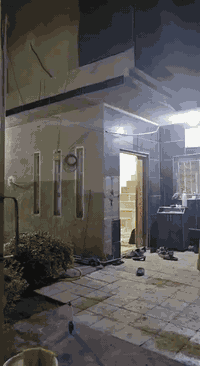 خمسين متر قطع تريد الركن او تريد بصف الركن
كل مشتمل واجهه 5 ونزال 10
الموقع / حي الجهاد الامانه اول فرع من شارع 15 يعني قريب الشارع العام ومقابيله تشجير

بناء الفينات وسقف عالي والبيت عالي عن الشارع البناء نظيف يعني بس ترتيب
وسعر مناسب 
للاستفسار *********** فيس ممتواجد 
واتساب متوفر
