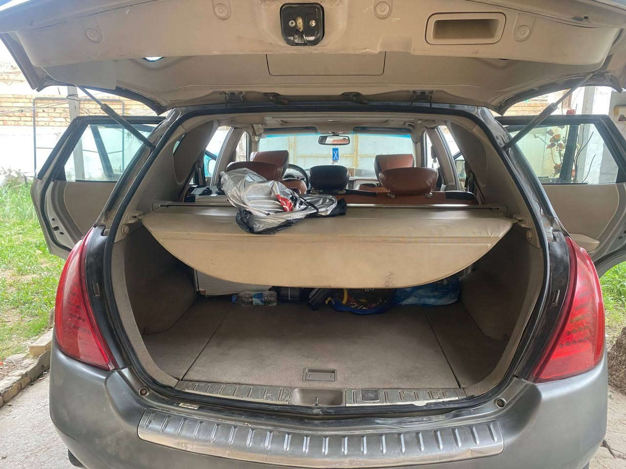 السلام عليكم 
نيسان مورانو ٢٠٠٧ 
رقم بغداد انكليزي 
كير مكينه جديد 
سياره جاهزه 
للبيع السعر ٨٥ وبيها مجال 
عنوان السياره ميسان 
للتواصل الاتصال ***********
