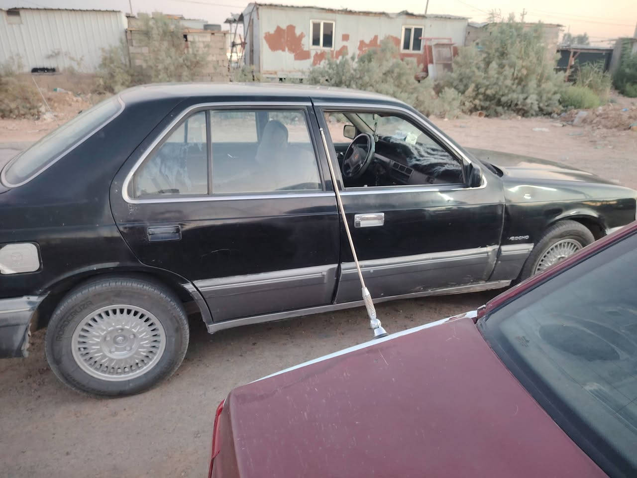 سيارة 🚗 للبيع كيا بونتيشا موديل 1992 محرك بطة 2500 دشبول اكتروني تبريد شغال+ تخم تاير جديد للستفسار عبر رقم الهاتف *********** السعر 30 وبية مجال
