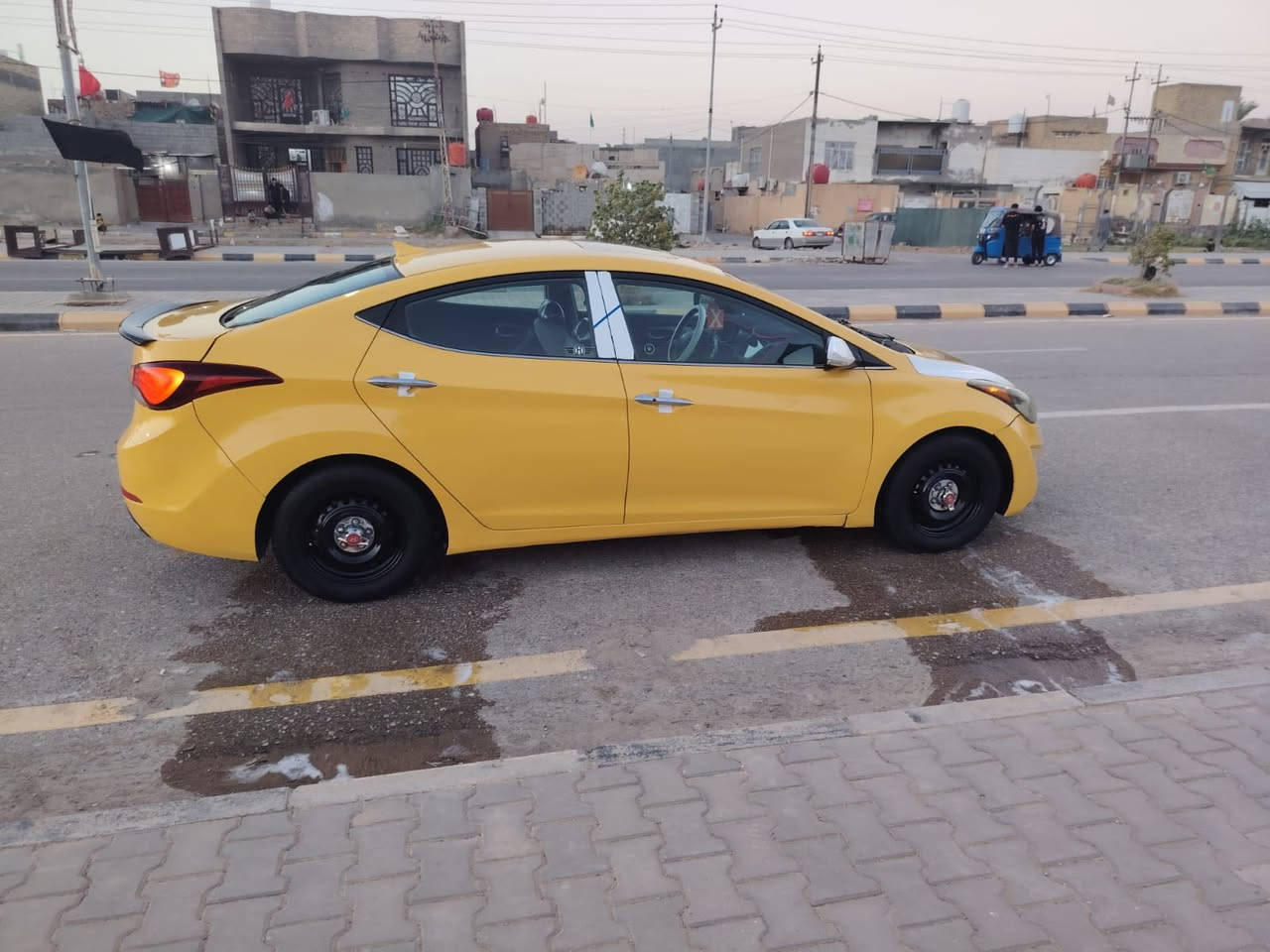 السلام عليكم النتره موديل 2015 وارد امريكي بيها طخه بل جاملغ الخلفي بصيطه والباقي مكفول السياره ليبل واحد مكينه 2000 دوش رقم بغداد دولي خط وبحث مصفرات السياره فول مواصفات فتحه بصمه شاشه كامره فول السياره تخم تاير حداديه جديده تبريد ثلج السعر 97 وبيها مجال الشراي هاذ رقمي *********** مكان السيآره واسط ما متواجد ع فيس
