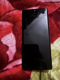 شباب شاشه جهاز هونر X9a  جديده جبتها وكاله وطلع الخلل بلبورد مال جهاز....