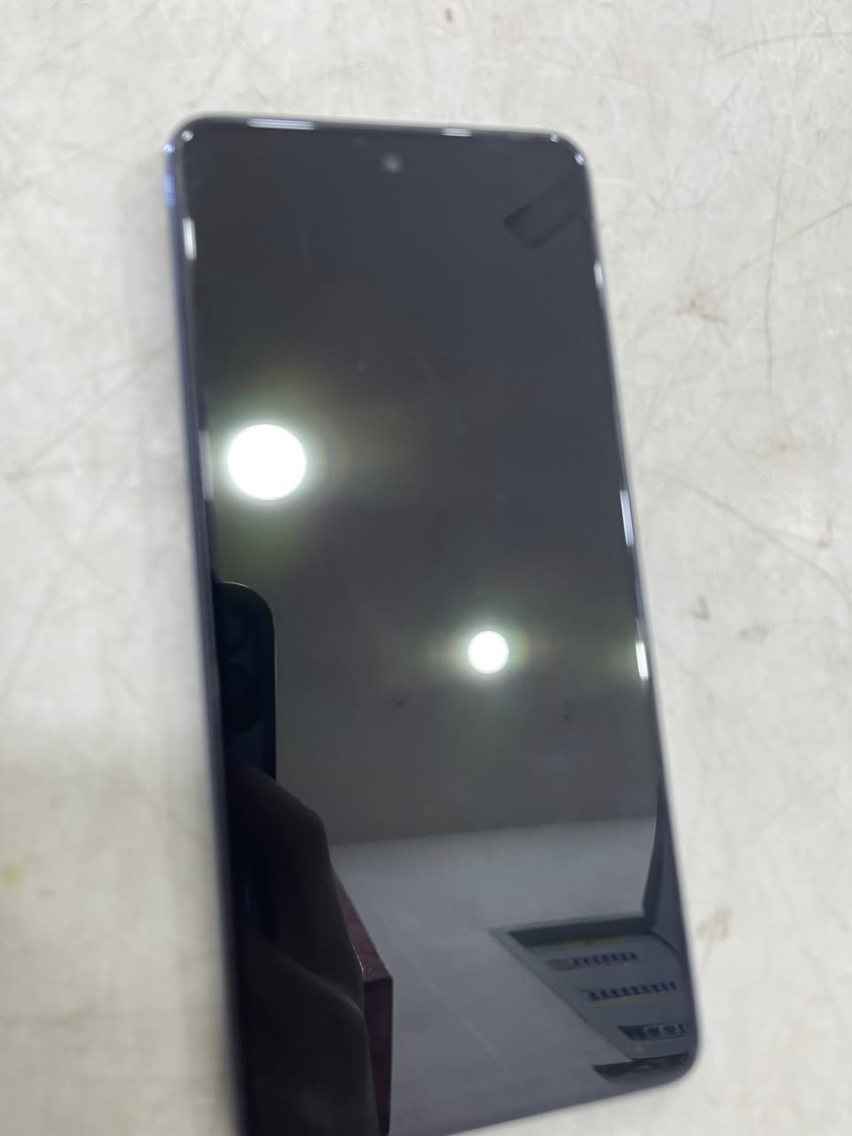 للبيع نوت40برو ذاكره 256
السعر100الف وبي مجال 
الاستفسار ***********
