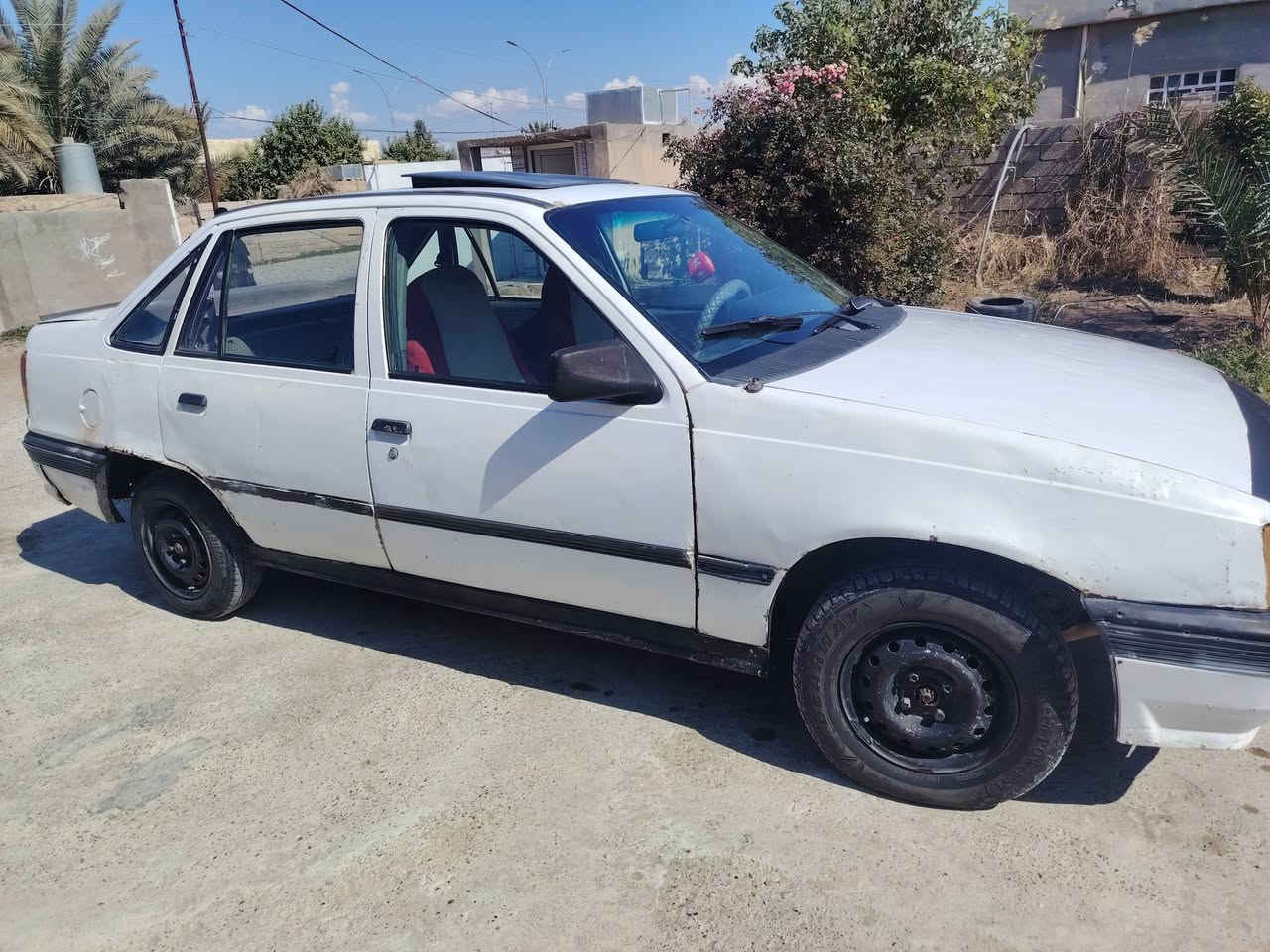 اوبل كاديت فحص
محرك كير شرط للبيع او مراوس
***********
