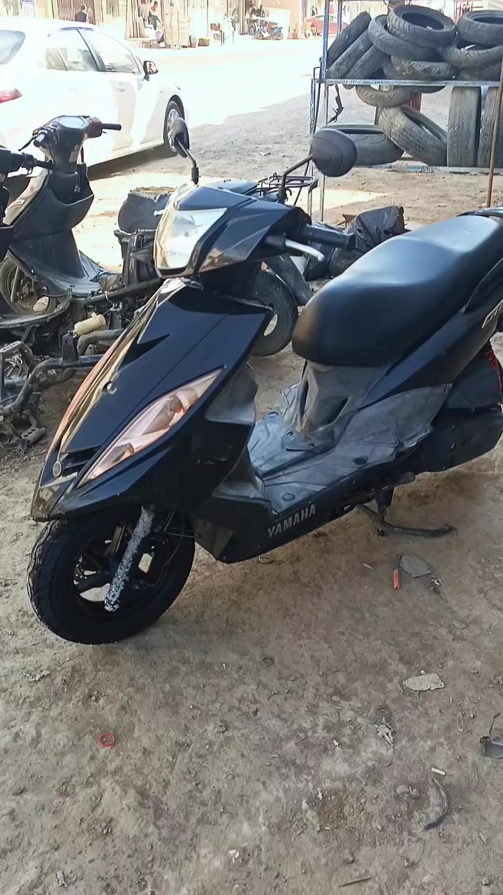 سلام عليكم جي تي ار الدراجه كفاله كفاله كفاله دهن امزويل بانزين محسن صارلها اقل من شهر نازله من المعرض اوراق المعرض كامله الدراجه شلعه ومعدل ب الجيس اذا مفتوحه لو ملعوب بيها ترجع مكاني بغداد الكاظمية رقمي *********** سعر خابر وتدلل
