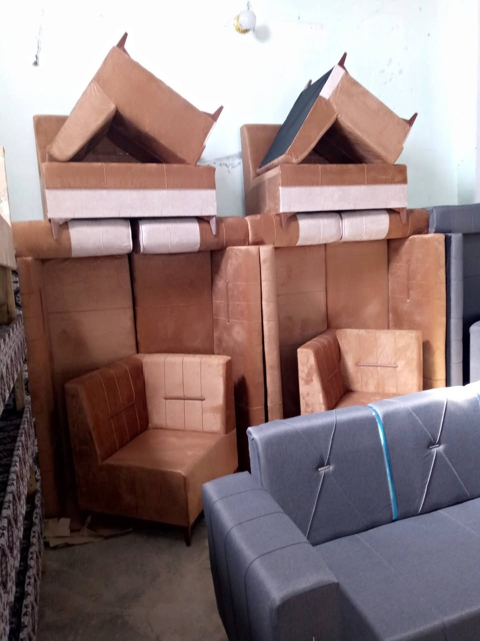 السلام عليكم مزاد حسن جلولاء الحمدلله تم وصول وجبه جديده جميع انواع الاغراض المنزلية انسب الاسعار الموقع مدخل دور الضباط مجاور شيرزاد المضمد اسعار مناسبه جدا جدا اتصل ع الرقم *********** @الجميع
