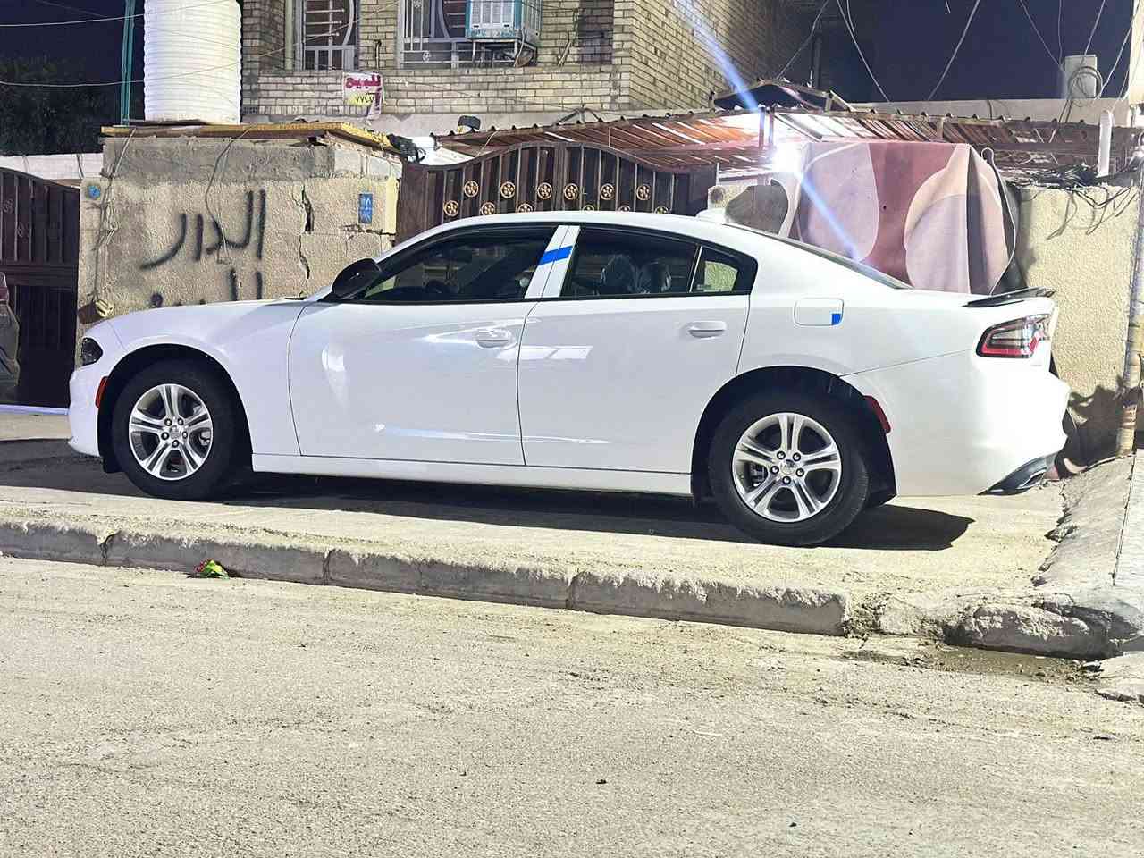 جارجر ٣٦٠٠ 
٦ سلندر 
فول عدا لفتحه 
مكفوله كفاله عامه 
بدون رقم 
السعر26000$
***********
