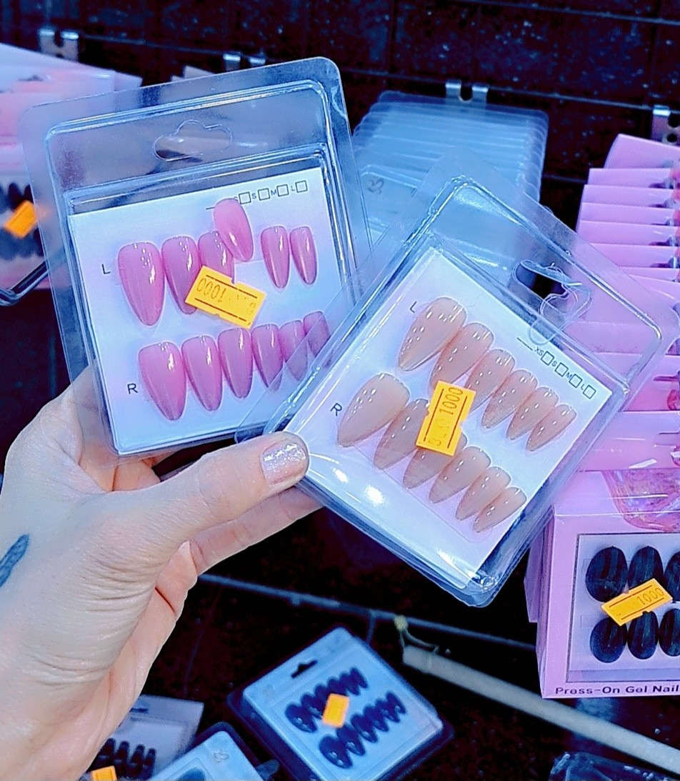 مجمع الريان لكافة الأغراض المنزلية🛒
من قسم الكوزمتك 💄💅
تشكيله اظافر 💅 
السعر // 1000🤑

لايك ومتابعه ليصلك كل ماهو جديد👍🥰
تتوفر لدينا خدمة توصيل لكل المحافظات
للطلب _والحجز _والأستفسار 
الرقم //***********
العنوان //بسمايه الشارع العام مقابل برهومي الشارع الخدمي مجاور أسواق اللؤلؤة
أوقات الدوام⏰من الساعة 10 صباحاً الى الساعة 1 ليلاً
