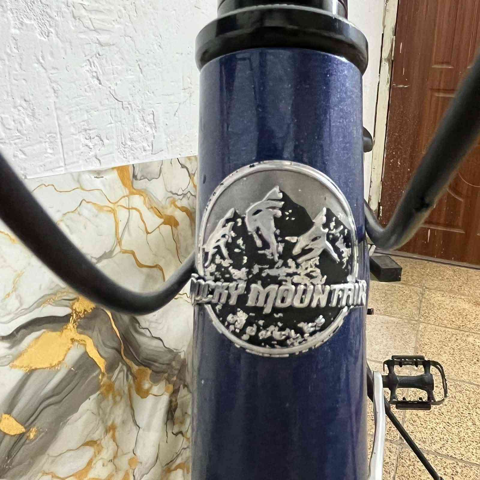 اسلام عليكم بايسكل للبيع مواصفات :(شركه شيمانو /بريكات هايدروليك شركه شيمانو /حجم 26 /لشيه استعراضي )بي خلل دبل مالته واكف او مراوس بدراجه شعندك نزل شراي يجي خاص


**إذا كنت صاحب هذا الإعلان وتريد حذفه لأي سبب، رجاءا أرسل رسالة إلى الدعم الفني**