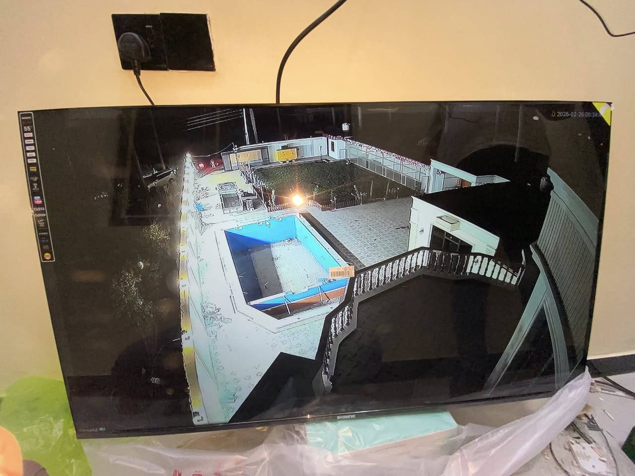 سكيورتي سنتر لكاميرات المراقبه العالم بعين واحده تراقب
عملنا في منطقه #البوعيثه تامين احدى المزارع بكاميرات 
داهوا الاصليه نظام انلوك حسب طلب الزبون الموقع مسلك مسبقا ولبعد المسافات تم استخدام محولات خارجيه لتعطي صوره واضحه بدون تقطيع تم استخدام كاميرات 2 ميكا صوت وصوره كلر فيو تم نقل الصوره بواسطه جهاز سبلتر وتقسيمها الى 3 شاشات وربط المنظومه على الهاتف والمشاهده 🌎
#تجهيز_تنصيب_اشراف
#للحجزاوالاستفسار_مراسله_الخاص
#سكيورتي_سنتر_الاول_دائما
#كشف_مجانا
#كاميرات


**إذا كنت صاحب هذا الإعلان وتريد حذفه لأي سبب، رجاءا أرسل رسالة إلى الدعم الفني**