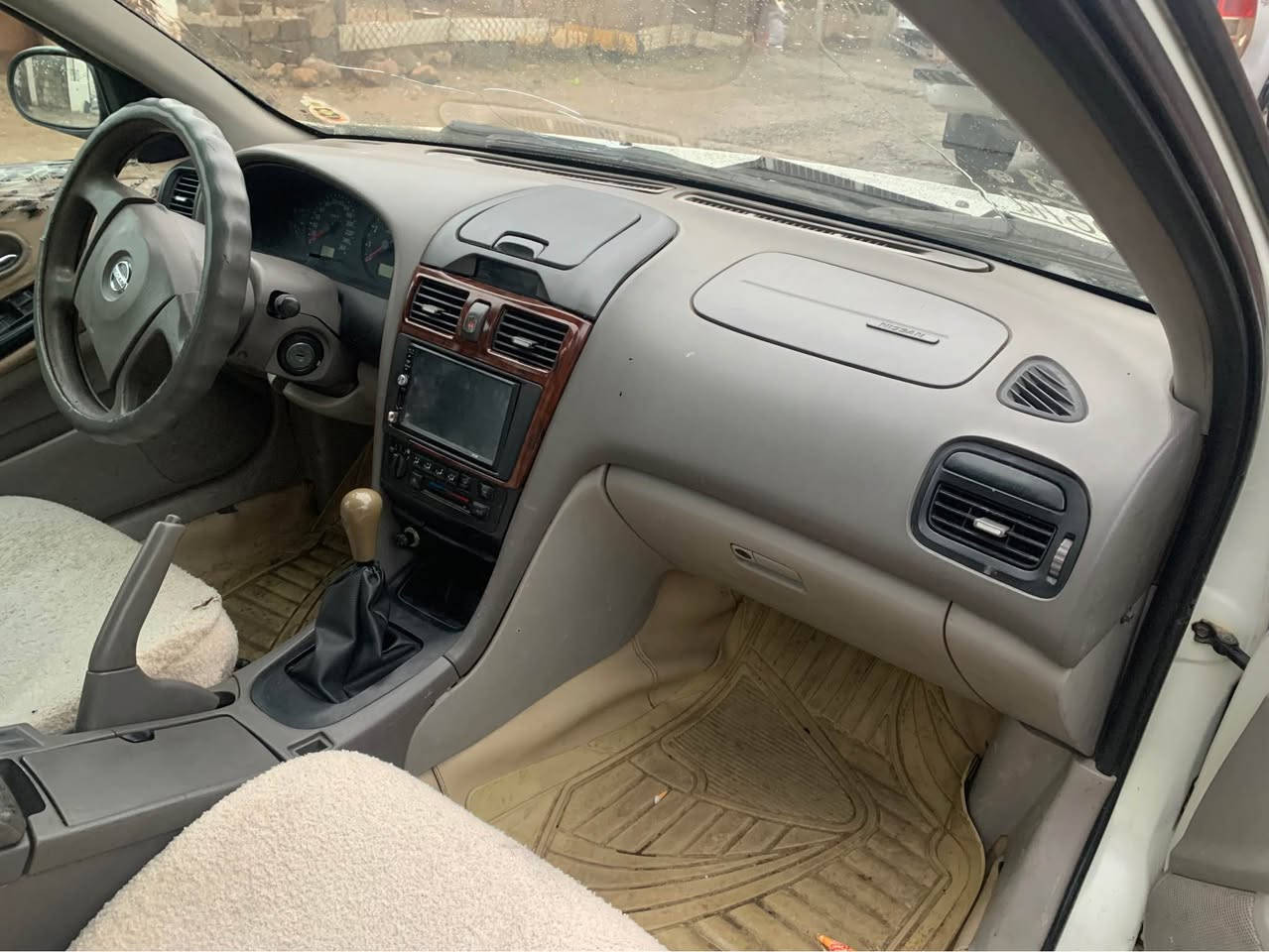 ماكزيما موديل ٢٠٠٢ گيرو مه كينه به شه رت يه ك پارجه ى بوياخه توزى ناوى كرتون بستيك ده بى نابى  هه موو شتيكى به شه رته سه نه وى به سه ر جوه  ABS كاره بايى هه موو به شه رت نرخى ٥٨ كه لاو محامه له  ***********
*********** رانية, السليمانية
