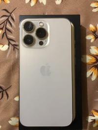 آيفون 13 برو • ١٢٨ • بطاريه ٨٠%