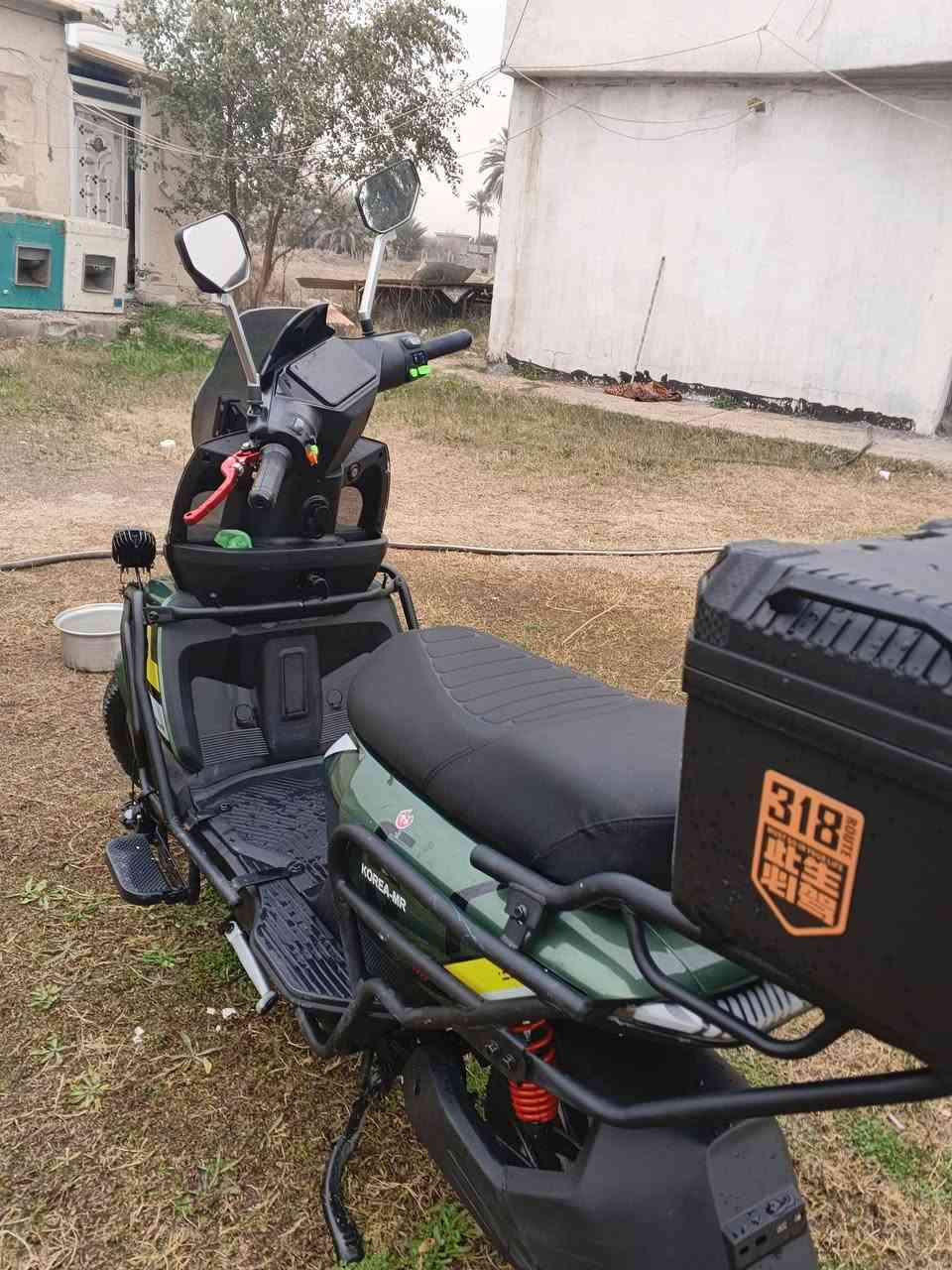 سلام عليكم دراجه شحن شبح
4 سرعات  R.D دراجه جديده ماناقصه اي شي 
و تفاصيل هواي بيها اني مكلف بنشر رقم صاحب الدراجه 
***********
بغداد الدورة
