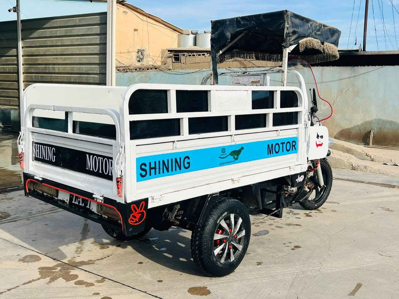 سلام عليكم ستوتة لبيع
موديل 22جاهزة ما بيهة عيب

كهربائيات كلة شغالة سلف شغال

تايرات جديد

السعر 1250 وبيهة مجال

الرقم ***********
