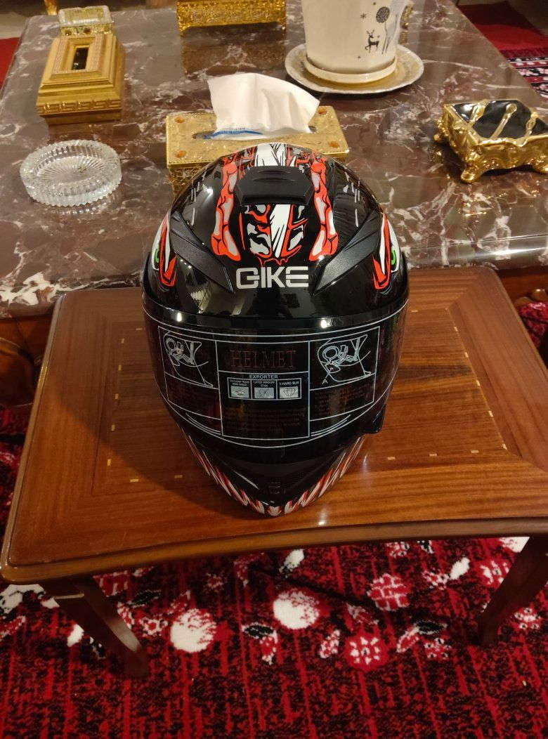 السلام عليكم اخوان كل عام وانتم بالف خير
خوذة ماركة Gike أو مثل ما تسموها Qike
السعر بمناسبة العيد وخلال فترة العيد 50 الف 
جميع القياسات متوفرة لكل لون 
وجميع الوان الجامات متوفرة ( ذهبي . ازرق . اسود . سلفر )  ويوجد زجاج شفاف 
متوفر توصيل لكافة محافظات العراق ثاني توصلك
للطلب والاستفسار واتساب ***********
#خوذة
