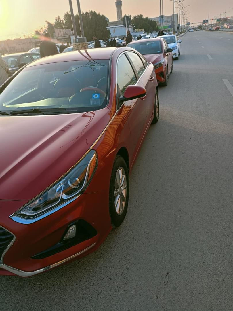 سوناتا 2018 مكفولة من الصبغ سياره جاهزه رقم نجف باسمي السعر 135 
***********
