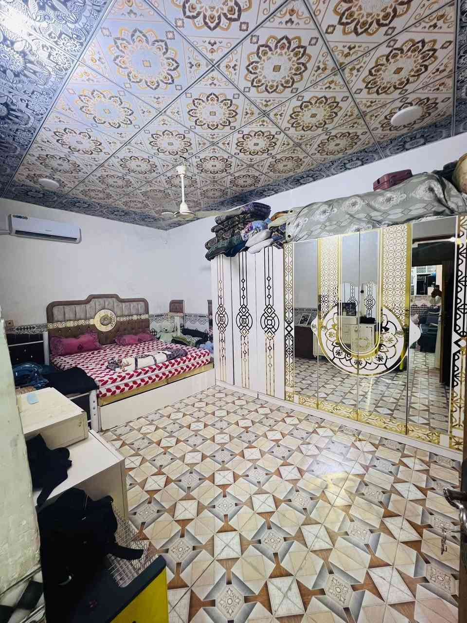 سلام 🙋‍♂️ عليكم 
يقدم  عالم العقار دار ١٠٠م مربع 
جديد بسعر مغري جدا دار متكامل بناء جديد كامل المواصفات والخدمات
وكهرباىيات 

#دار_مساحه_١٠٠_م 

طابو زراعي سند ٢٥ صرف دار جديد متكون غرفة وصالة ومجموعة صحيات ومطبخ واستقبال بخريطة متناغمة جدا
بناء جديد 

العنوان: النجف الاشرف_ #ملحق  قريه الغدير الثاني عامود ٣١٧ مجاور مدرسه أولياء الصالحين قريب جداً ع شارع الصب 
 السعر  مناسب جداً ب ٣٩ 💥💥💥
بناء ممتاز 
بناء ممتاز درجة اولى خريطة جميلةجدا وبناء ع وفق المود الحديث 
اي استفسار او اتصال يرجى التواصل عبر الارقام او المراسلة عبر الواتساب:
*********** 📞📞
***********📞📞
