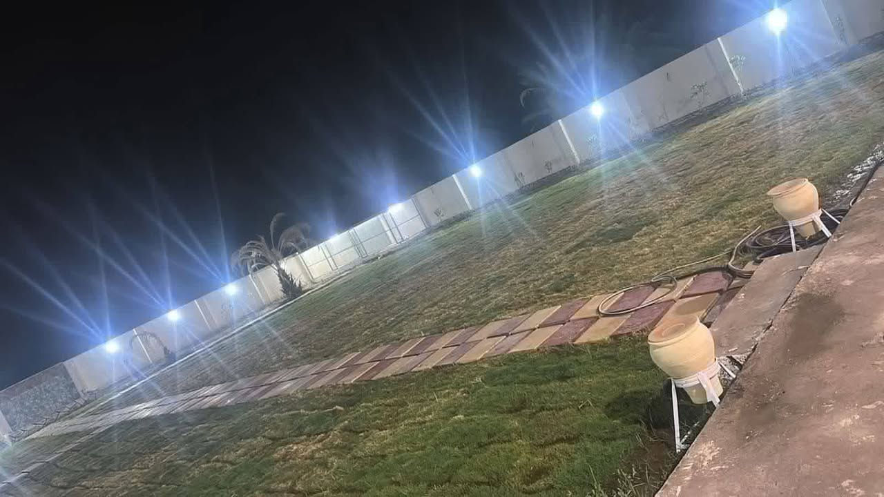 سلام عليكم دونم طابو زراعي سند 25 للبيع العنوان المدائن منطقة الجعارة مزرعة جاهزة الاستفسار ***********
