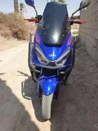 ١٥٠ • ٢٠٢٥ • ماشي ١٠٠٠