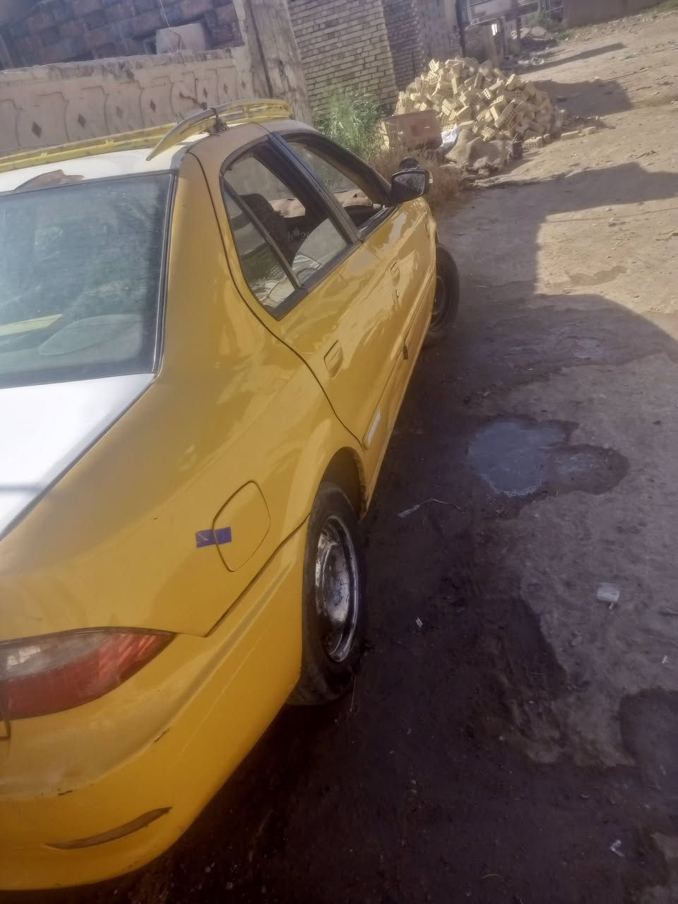 سلام عليكم سياره سمند سيرون كير ومكينه فرنسي مكفولات كشر مكفول رقمها ميسان مشروع وطني بأي مكان تتحول السعر 13 الرقم ***********

