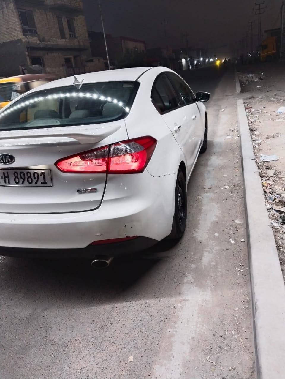 السلام عليكم كيا فورتي موديل 16امريكي السونار ناشره 
صوره الحادث موجوده رقم بغداد 
مكينه 1800 جي دي اي 
سياره بيها منضومه غاز 
سعر 103
***********
يرهم مرواوس
