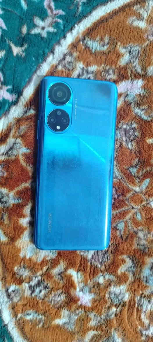 جهاز هونر x7 مابدل بي شي على وضع الشركة فقط الشاشة مكسورة وكلشي بي يشتغل سعره بل يعجبك رقم *********** ناصرية مركز
