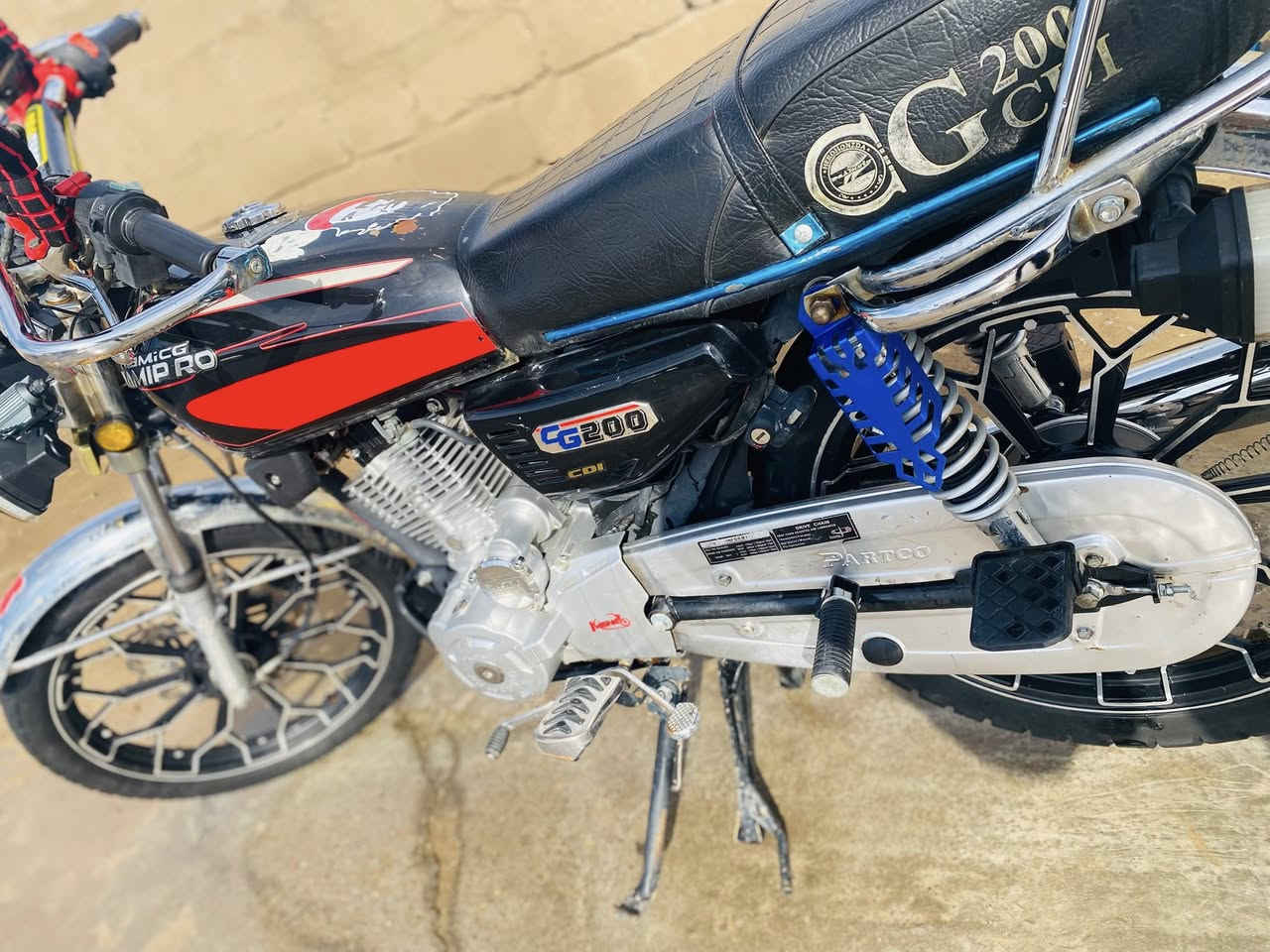 موطور نامي برو 2024 نضيف شرط ما مفتوح وكلشي شغال بي 
السعر  650 وبي مجال 
***********
