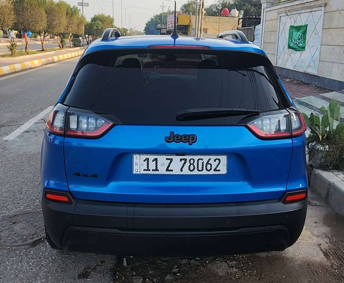 السلام عليكم جيب بزون موديل 2023 رقم بغداد دولي فول مواصفات عدا الفتحة كشنات جلد كهرباء شاشة كبيرة كامرة دوارة تحكمات ستيرن رادارات جاهزة من كلشي حادث جاملغ وبنيد طاك ايرباك ومرجع سستم ودشبول جديد مال تفصيخ بدون شواصي مكفولات  السعر 168وبيها مجال مكانها ميسان  ***********
