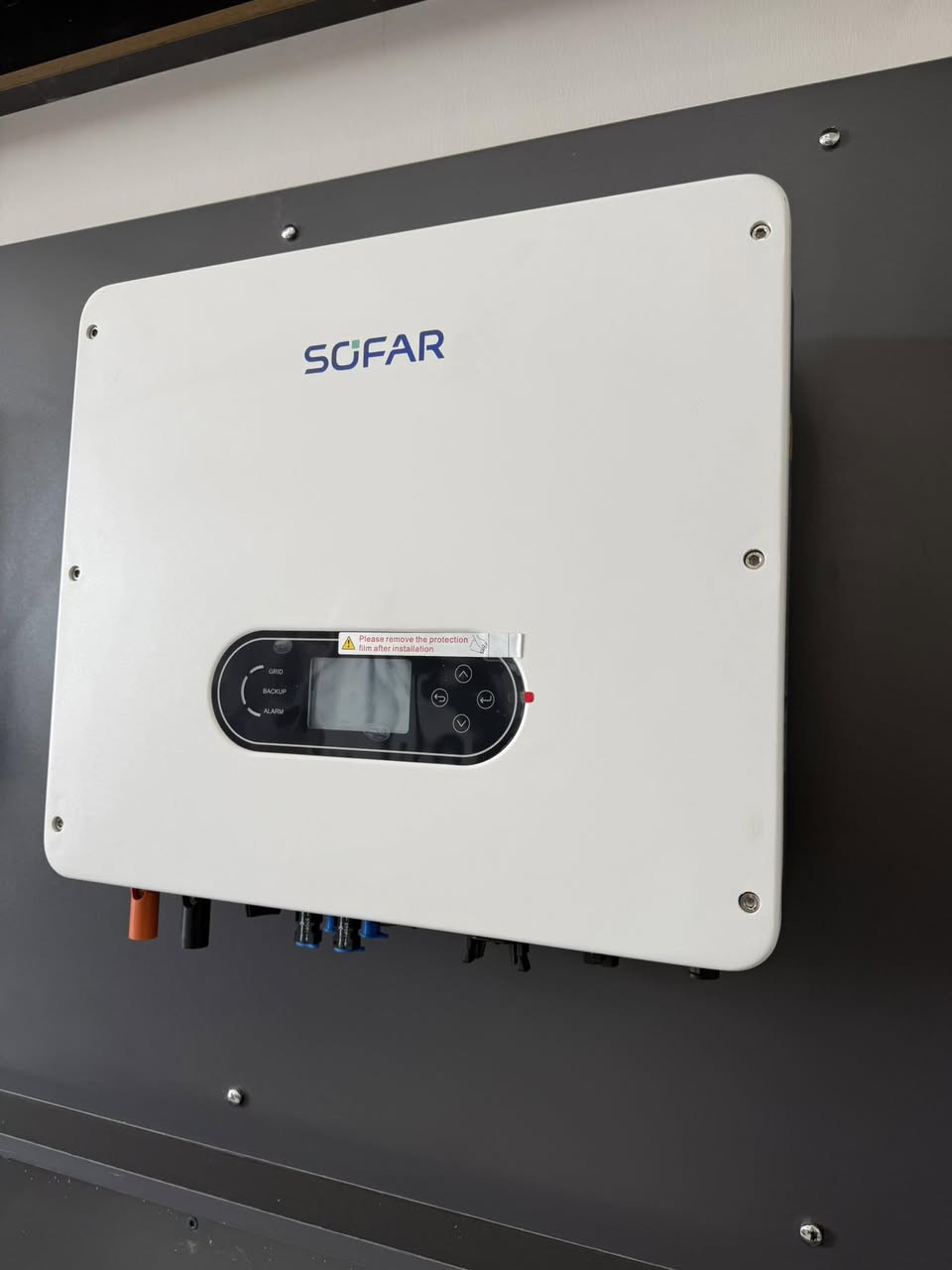 💥💥عرض خاص وسعر مميز جداً جداً 

انفيرتر SOFAR  6 KW هايبرد وبضمان ٥ سنوات 
بطارية SOFAR 5 kwh. وبضمان ١٠ سنوات 
وبسعر 2,100,000 💥💥￼￼
الكمية محدودة ..
إنشاءات الرافدين للطاقة الشمسية 
الكوت / العامري مقابل محطة وقود البوابة 
***********
***********
